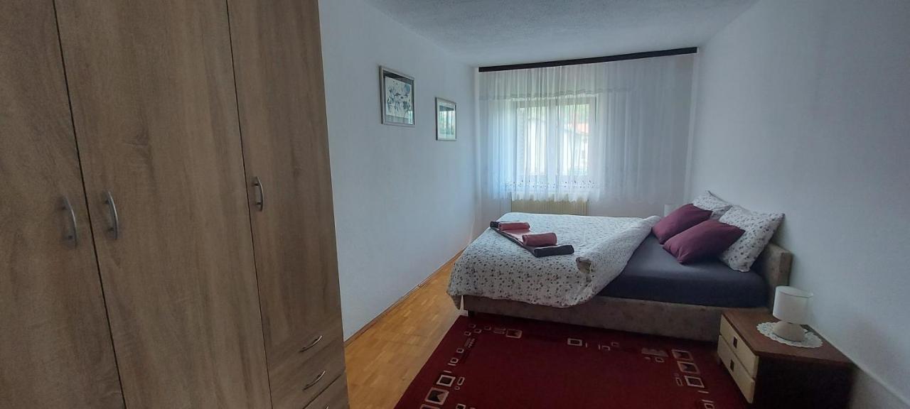Apartma Pr' Ivani Miskorinovi Breginj Luaran gambar