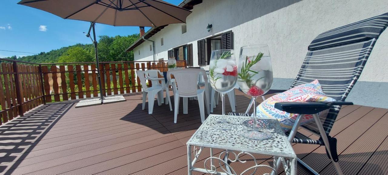 Apartma Pr' Ivani Miskorinovi Breginj Luaran gambar